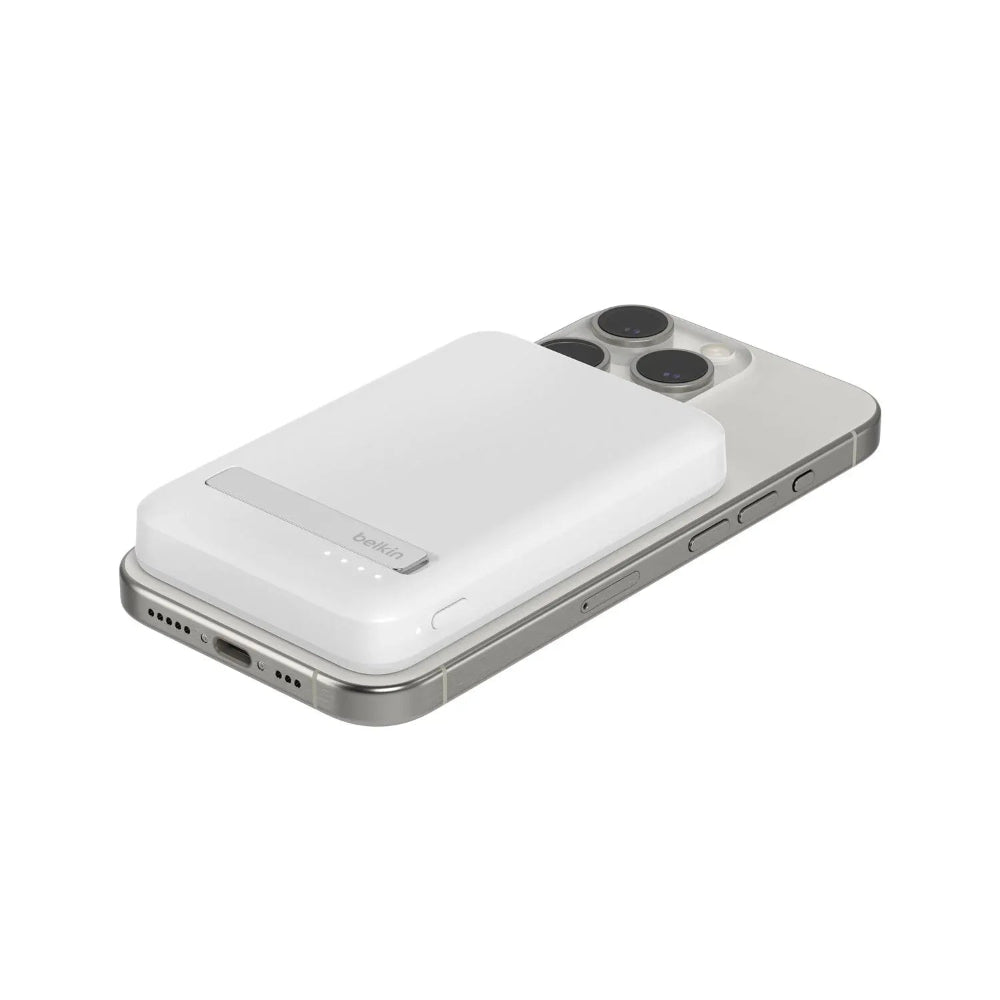 Bateria_Externa_Qi2_5000mAh_15W_Stand_Blanco_Imagen_posicion_2_iShop_Ecuador