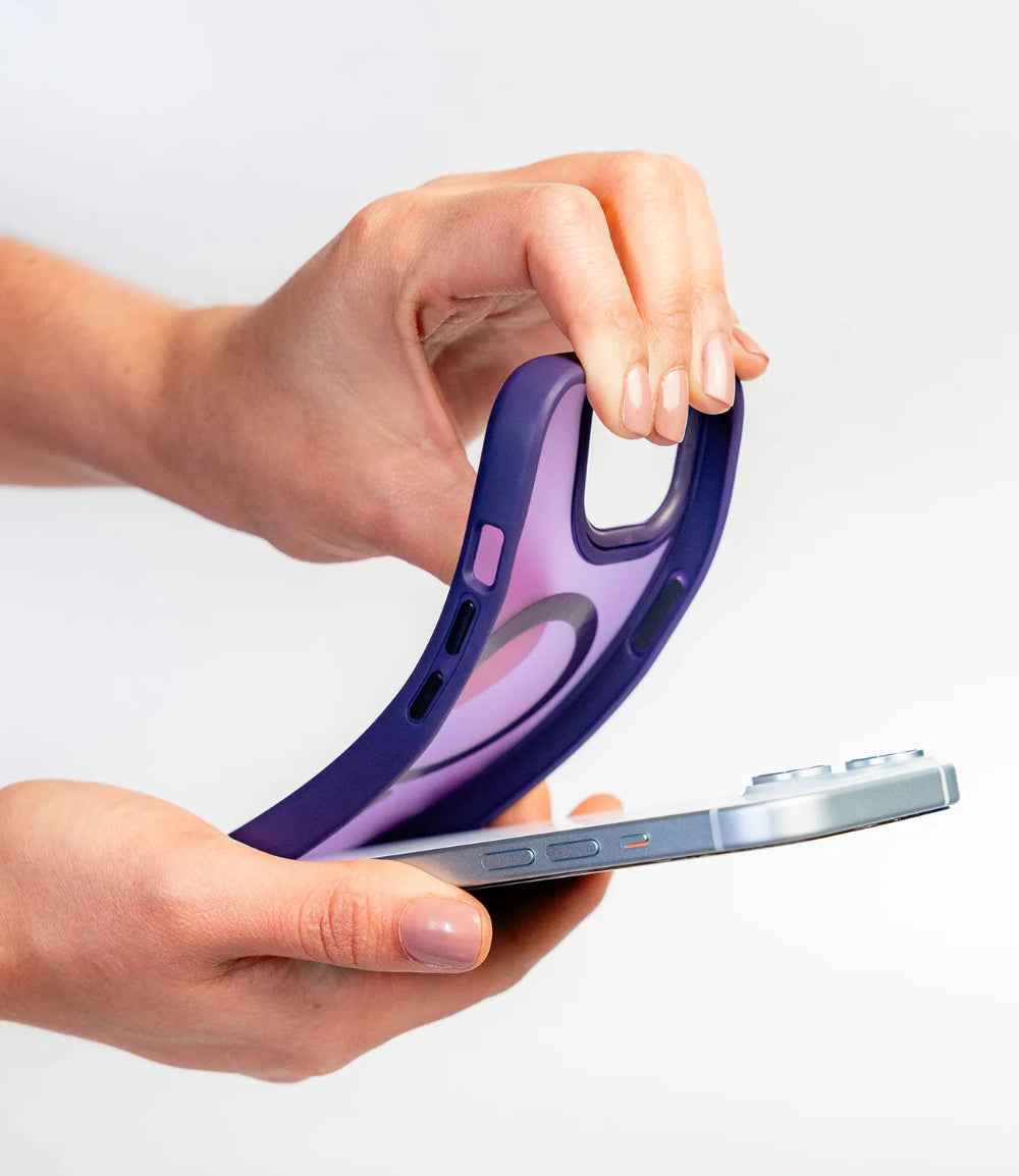 SafeCase Lite NCO con MagSafe para iPhone 15 Series