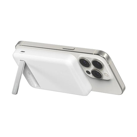 Bateria_Externa_Qi2_5000mAh_15W_Stand_Blanco_Imagen_posicion_4_iShop_Ecuador