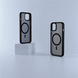 SafeCase Lite NCO con MagSafe para iPhone 15 Series