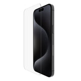 Protector de Pantalla Belkin SFP tempered Antimicrobial para iPhone 15 Pro- Transparente